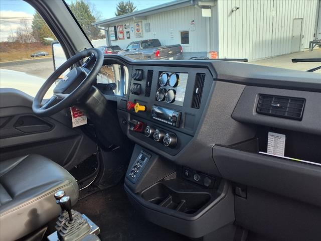2025 Kenworth T380 T380