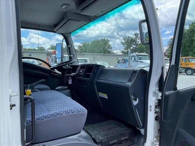 2024 Isuzu NRR Service Body