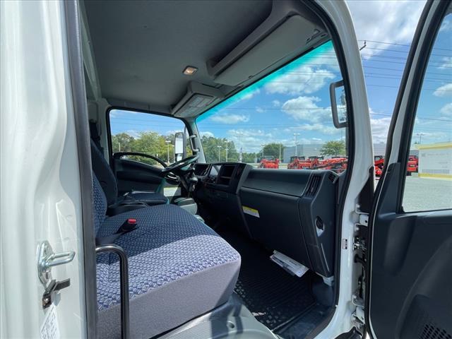 2025 Isuzu NPR HD GAS LANDSCAPE DOVETAIL