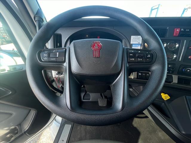 2025 Kenworth T880 Single Cab
