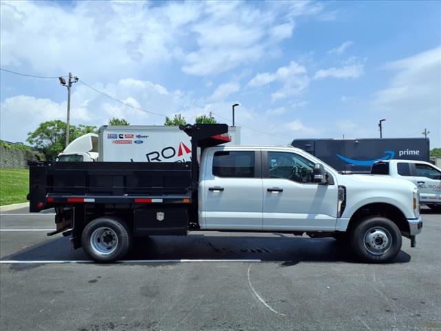 2025 Ford F-350 Super Duty XL