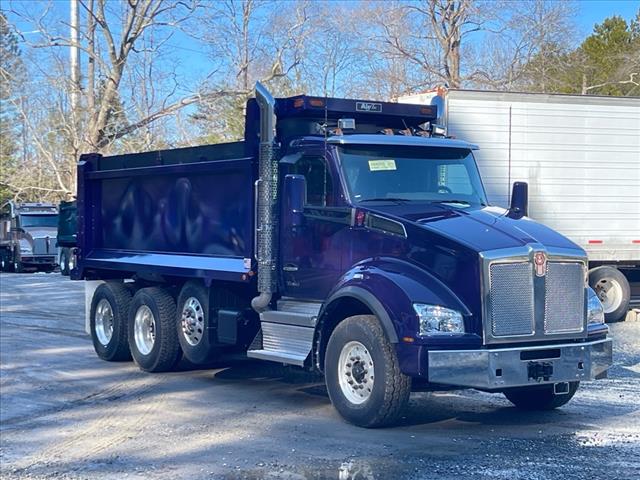 2025 Kenworth T880 Dump