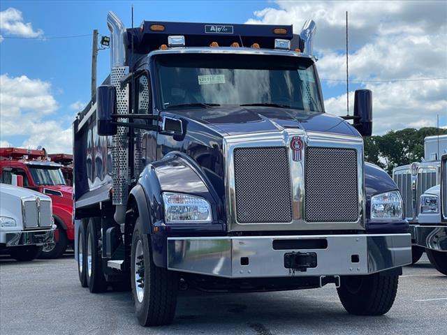 2025 Kenworth T880 Dump