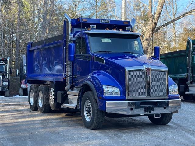 2025 Kenworth T880 Dump