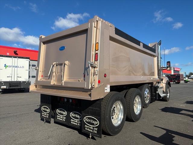 2025 Kenworth T880 Dump