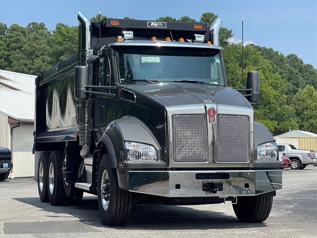 2025 Kenworth T880 Dump