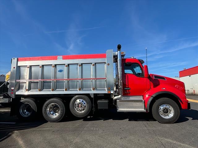 2025 Kenworth T880 Dump