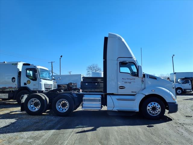 2021 Kenworth T680 TRUCK