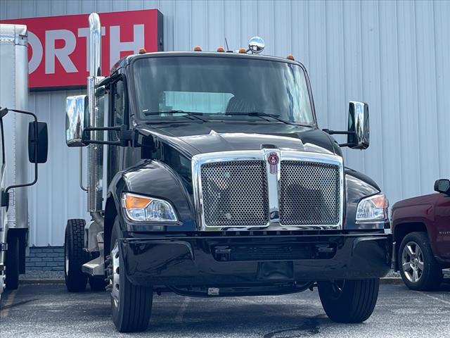 2025 Kenworth T-280 Single Cab