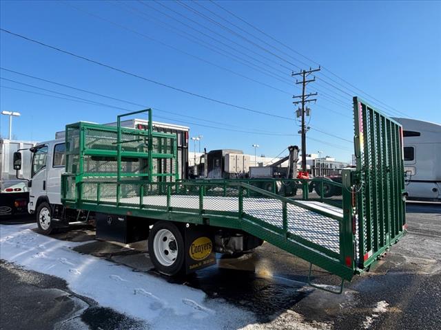 2024 Isuzu NPRHD Dovetail