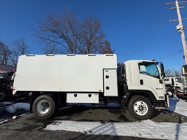 2025 Isuzu FTR 16 Chipper
