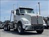 2025 Kenworth T880 Rolloff