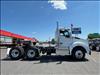 2025 Kenworth T880 Day Cab