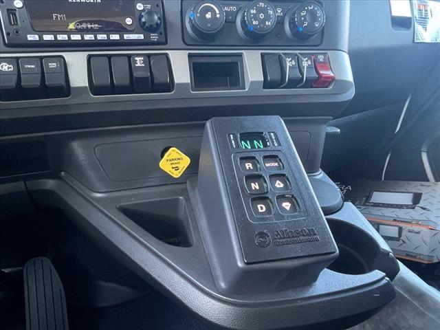 2025 Kenworth T880 Single Cab