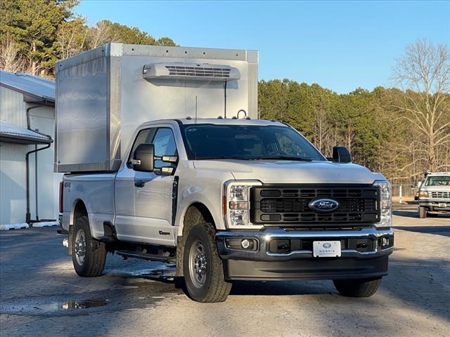 2025 Ford F-350 Super Duty XL