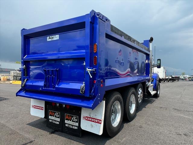 2025 Kenworth W-990 Dump truck