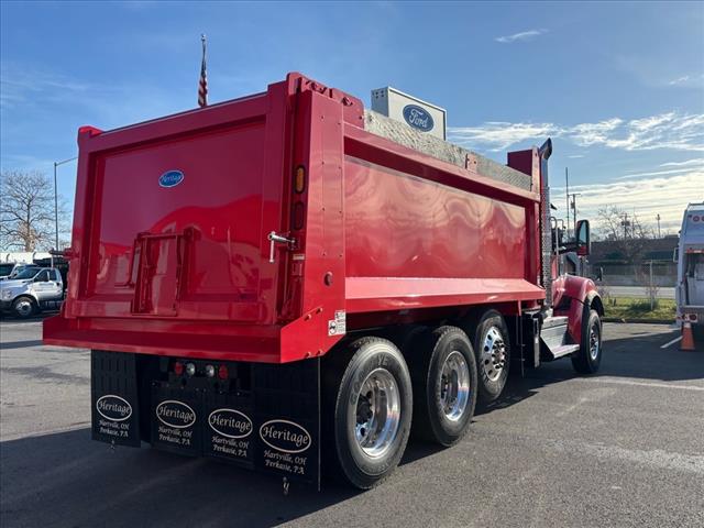 2025 Kenworth W990 Dump