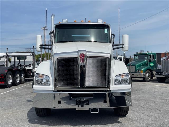 2025 Kenworth T880 Rolloff