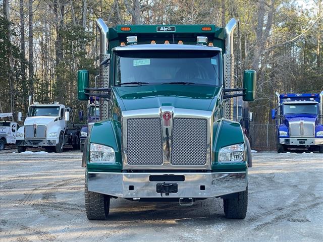 2025 Kenworth T880 Dump