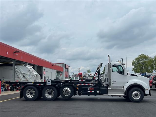 2025 Kenworth T880 Single Cab
