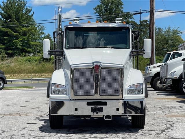2025 Kenworth T880 Rolloff