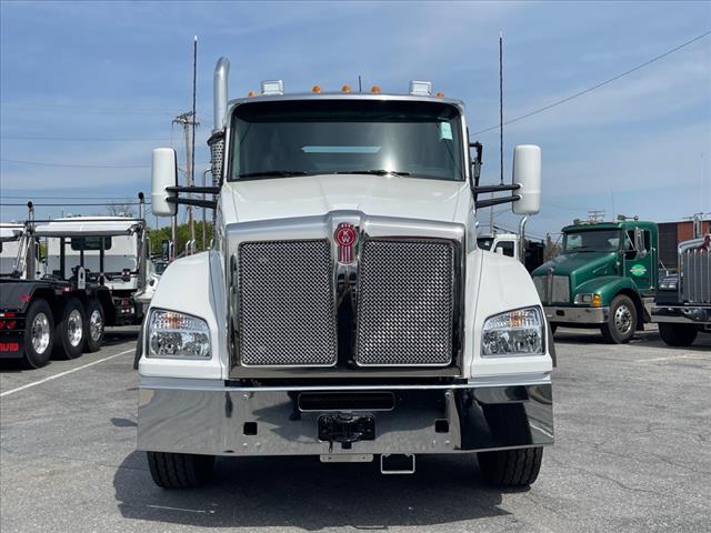 2025 Kenworth T880 Rolloff