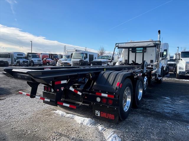 2025 Kenworth T880 ROLLOFF