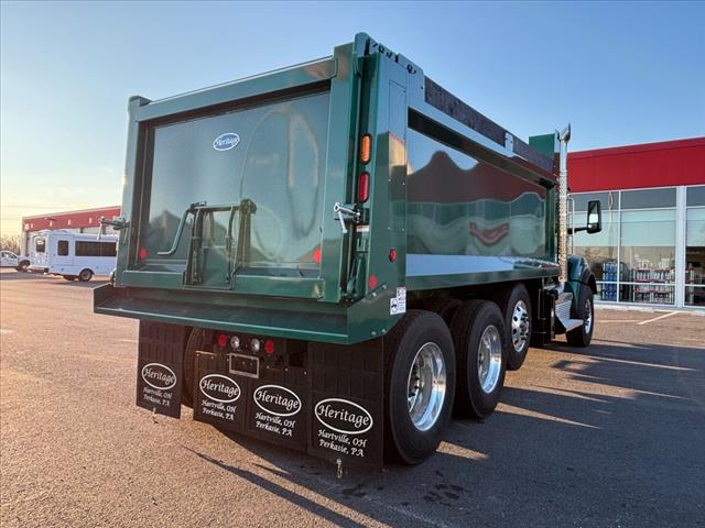 2025 Kenworth T-880 Dump