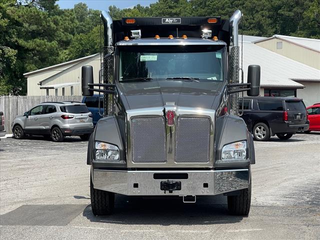 2025 Kenworth T880 Dump