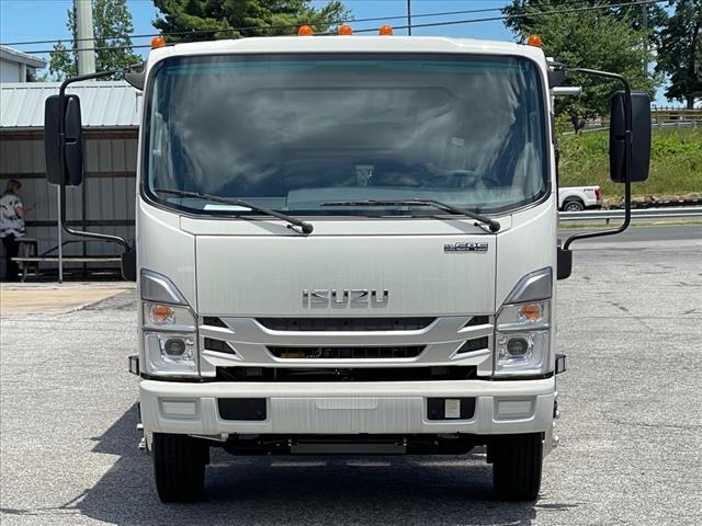 2024 Isuzu NRR Service Body