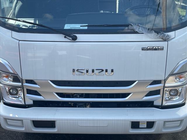 2025 Isuzu NRR Chassis