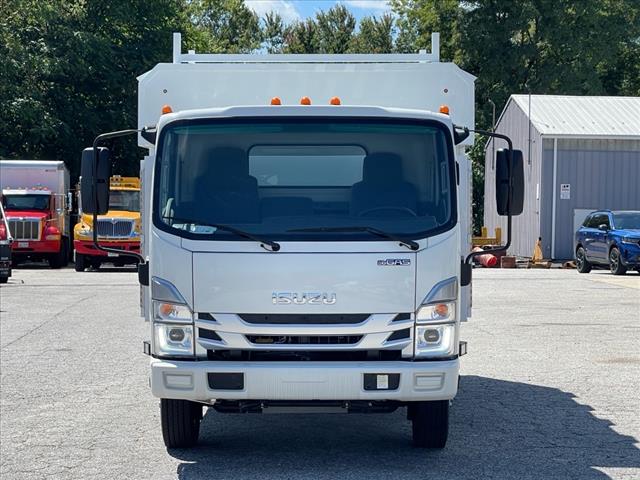 2024 Isuzu NRR 13' CHIP TRUCK