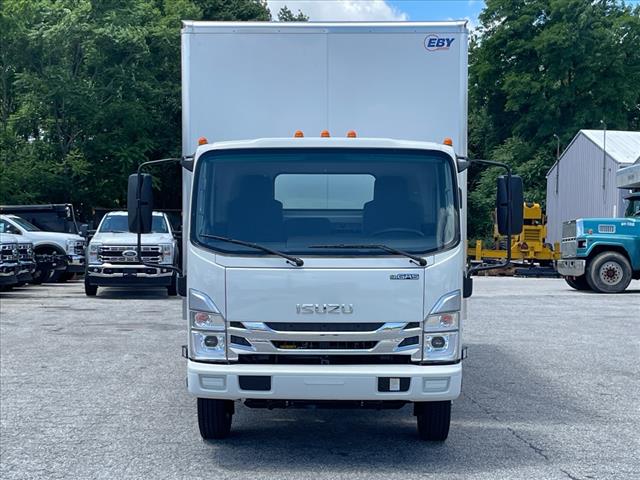 2024 Isuzu NRR GAS 20' Dry Van