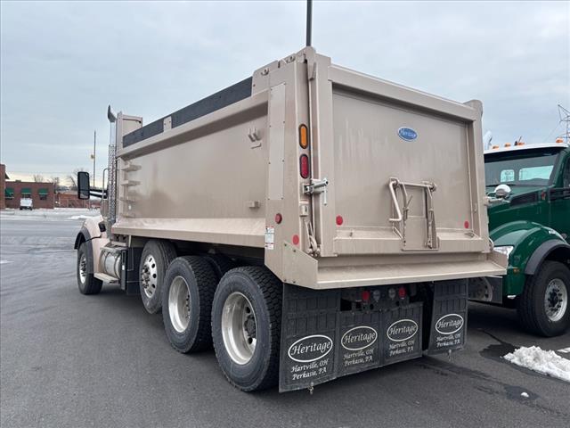 2025 Kenworth T880 Dump