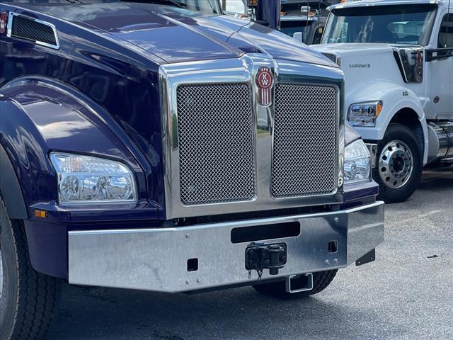 2025 Kenworth T880 Dump
