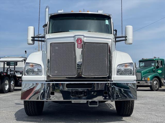 2025 Kenworth T880 Rolloff