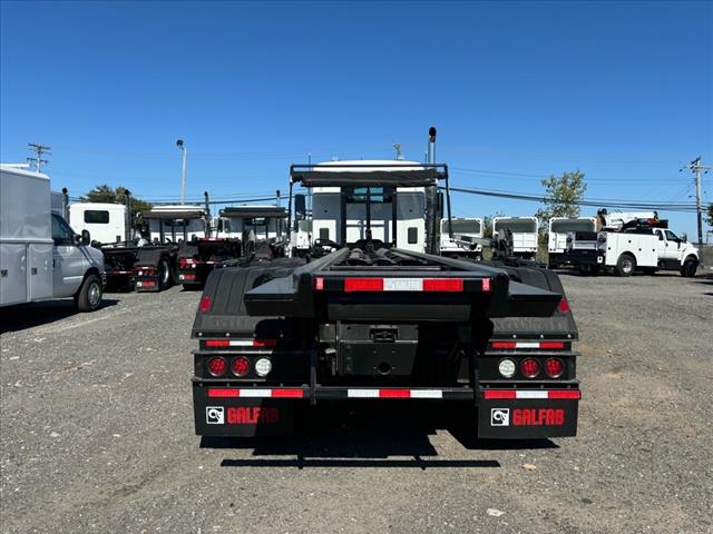 2025 Kenworth T880 Rolloff