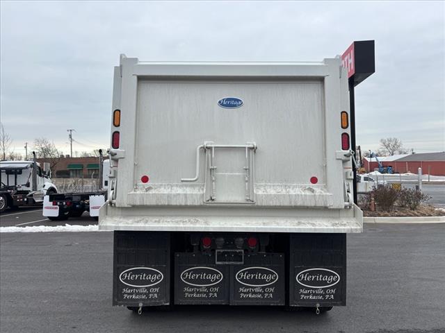 2025 Kenworth T880 Dump