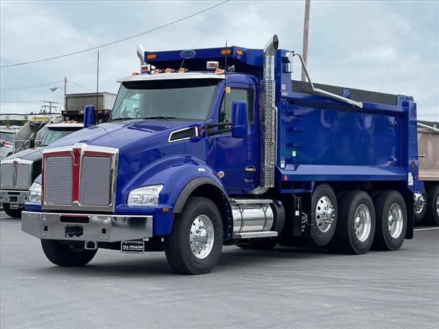 2025 Kenworth T880 Dump