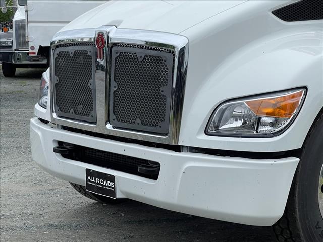 2025 Kenworth T380 Cab & Chassis