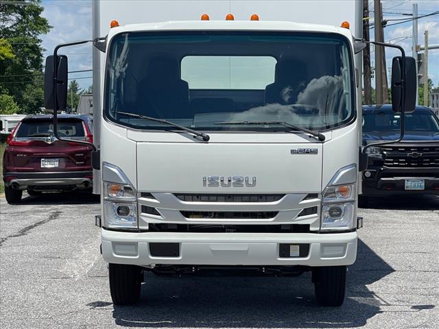 2025 Isuzu NRR Gas Box