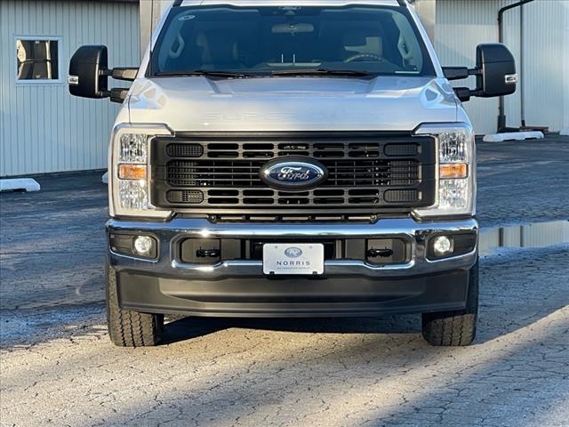 2025 Ford F-350 Super Duty XL