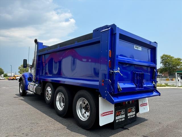 2025 Kenworth W-990 Dump truck