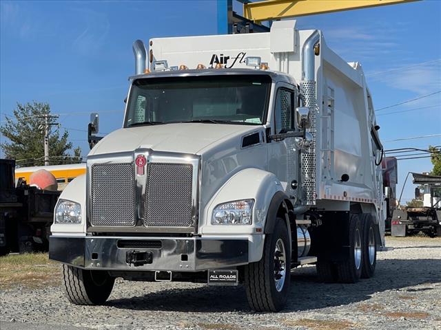 2025 Kenworth T880 Single Cab