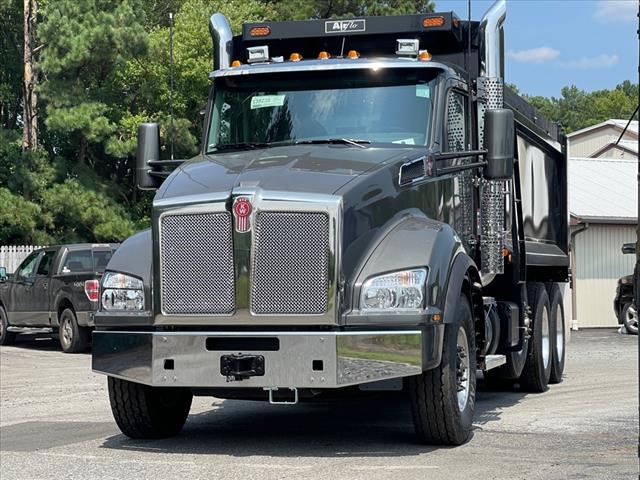 2025 Kenworth T880 Dump