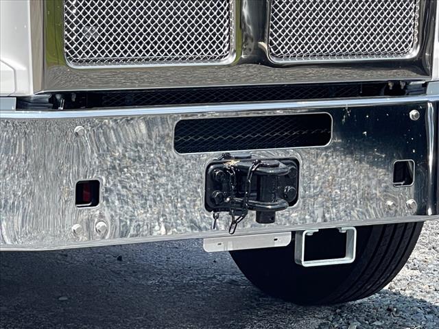 2025 Kenworth T880 Day Cab