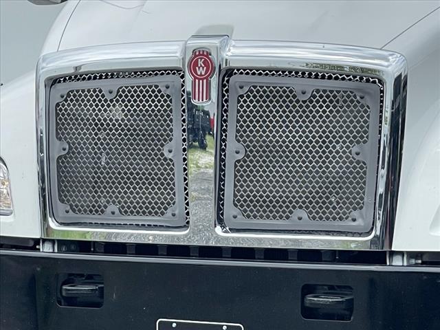 2025 Kenworth T480 Single Cab