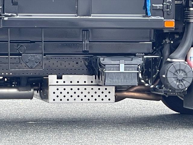 2024 Isuzu NPR HD GAS LANDSCAPE DUMP