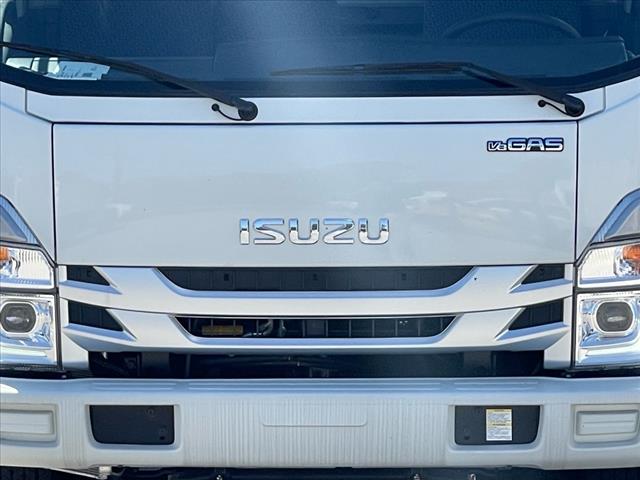 2024 Isuzu NRR 13' CHIP TRUCK