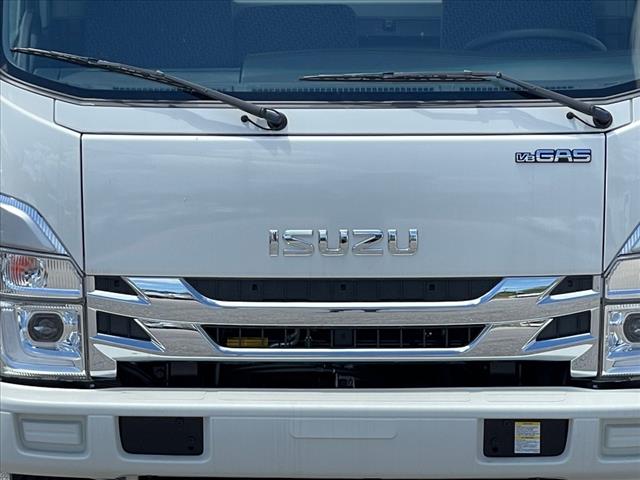 2024 Isuzu NRR GAS 20' Dry Van